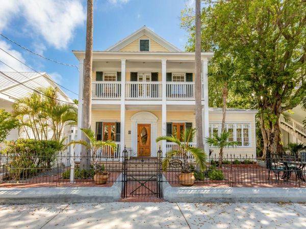 525 Simonton Street, KEY WEST, FL 33040