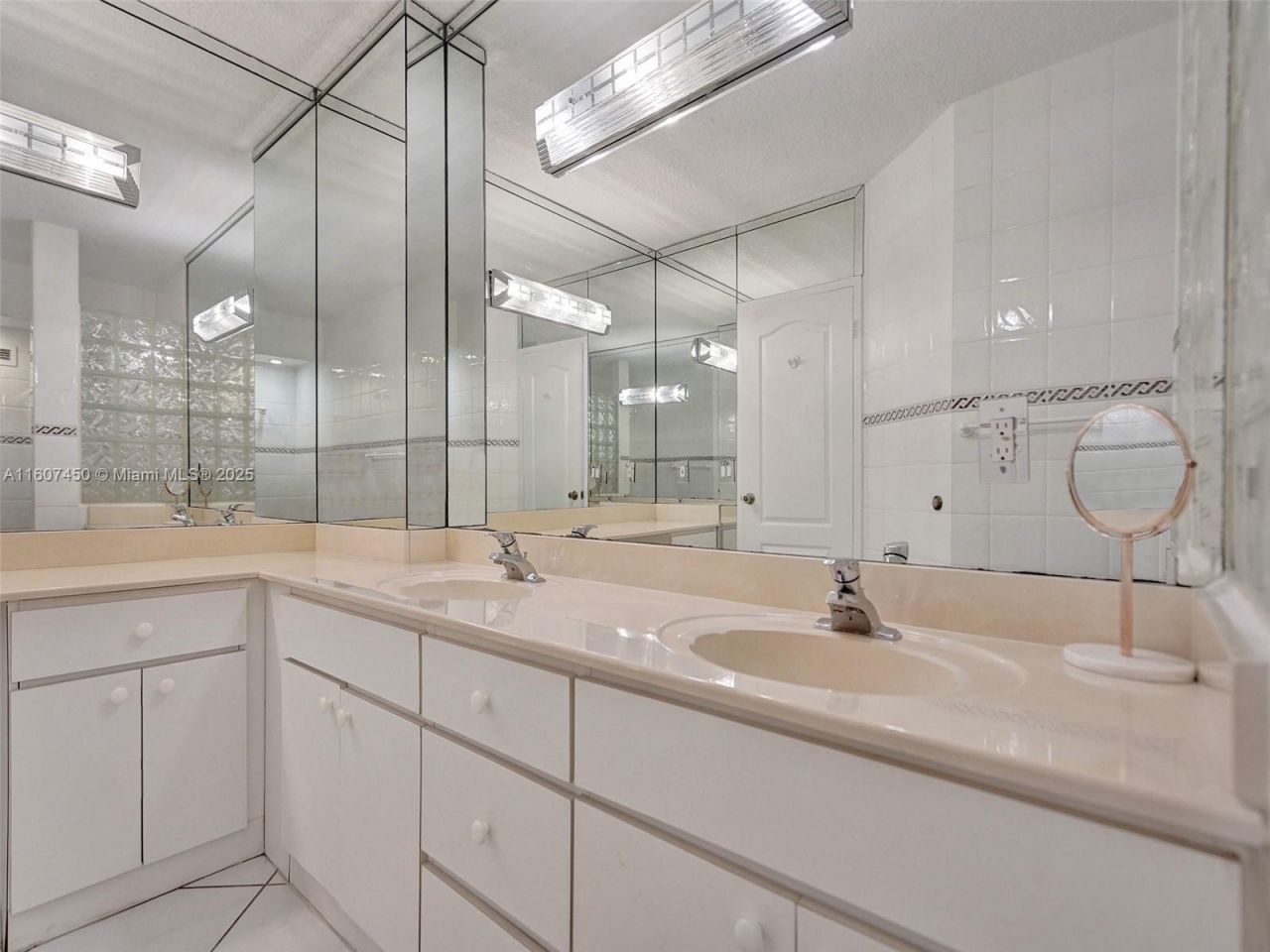 3725 S Ocean Dr, Unit 1506, Hollywood, FL 33019 Photo