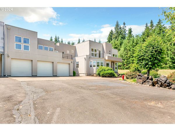 35956 HIGHWAY 58, Pleasant Hill, OR 97455