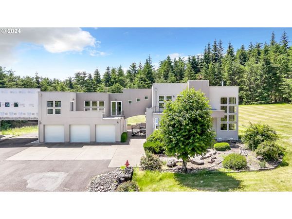 35956 HIGHWAY 58, Pleasant Hill, OR 97455