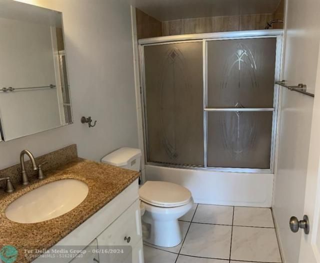 1849 S Ocean Drive, Unit 805, Hallandale Beach, FL 33009 Photo