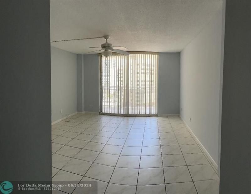 1849 S Ocean Drive, Unit 805, Hallandale Beach, FL 33009 Photo