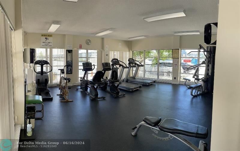 1849 S Ocean Drive, Unit 805, Hallandale Beach, FL 33009 Photo