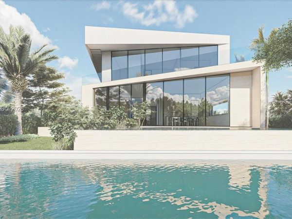 535 N Shore Dr, Miami Beach, FL 33141