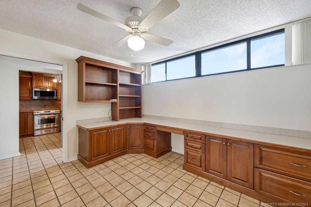 1950 SW Palm City Road, Unit 14-302, Stuart, FL 34994 Photo