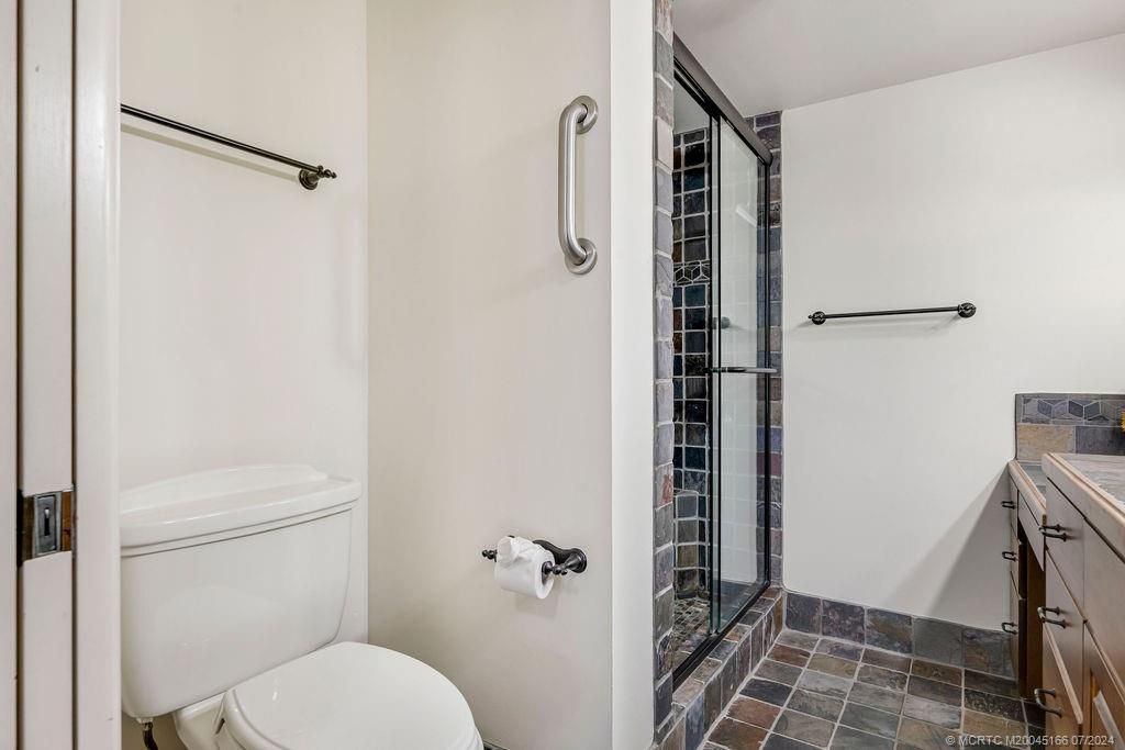 1950 SW Palm City Road, Unit 14-302, Stuart, FL 34994 Photo