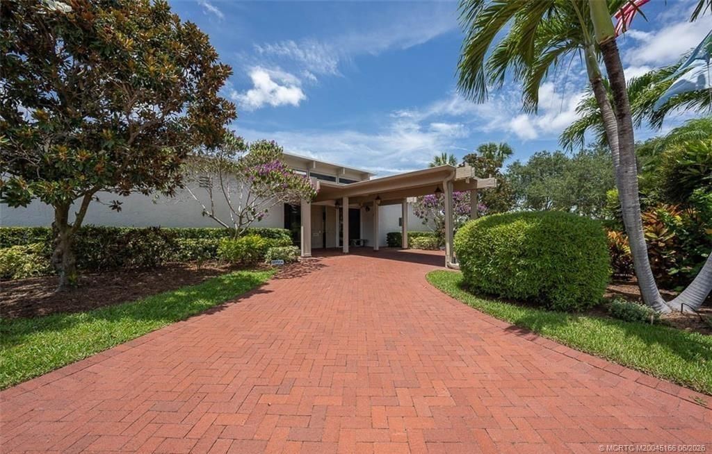 1950 SW Palm City Road, Unit 14-302, Stuart, FL 34994 Photo