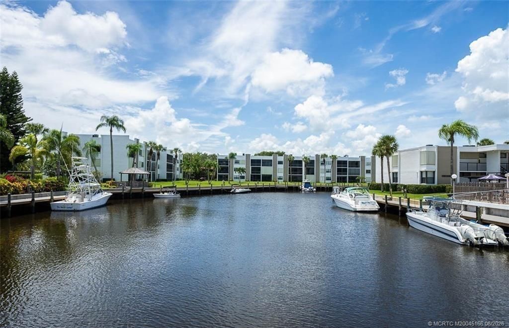 1950 SW Palm City Road, Unit 14-302, Stuart, FL 34994 Photo