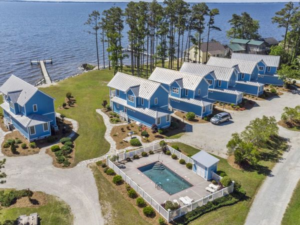 511 Neuse Village Road, Unit # C5, Arapahoe, NC 28510