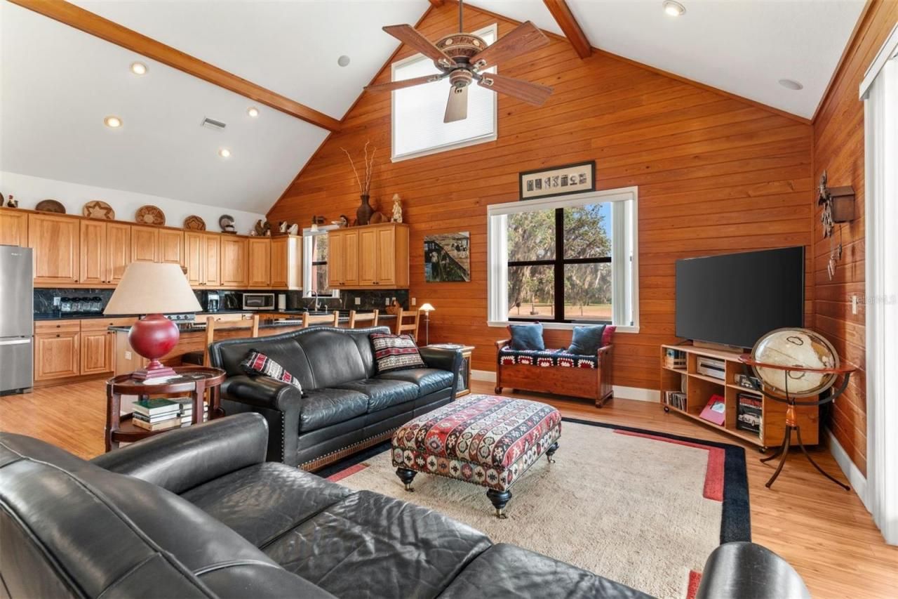 1980 Lake Buffum Road E, Fort Meade, FL 33841 Photo