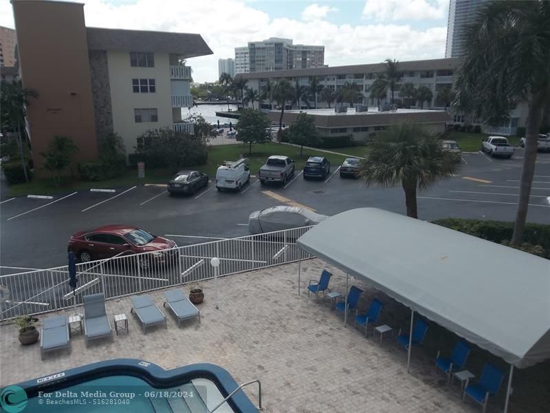 1893 S Ocean Drive, Unit 302, Hallandale Beach, FL 33009 Photo