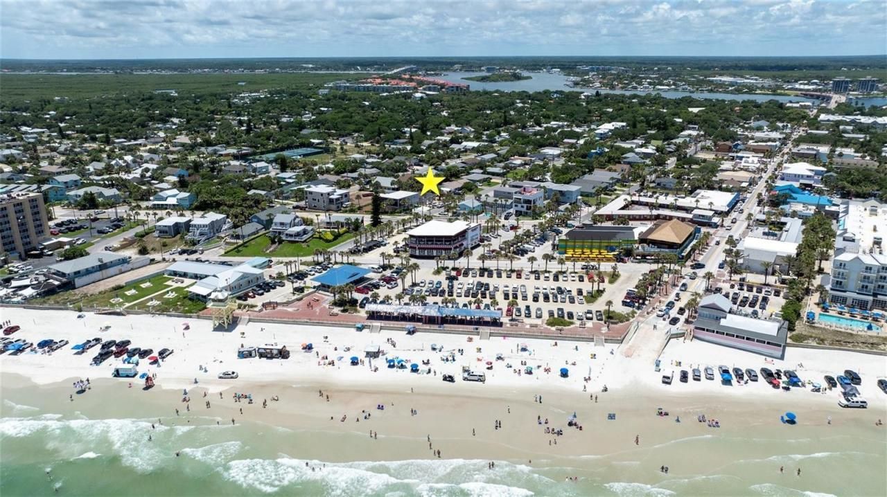 425 Columbus Avenue, New Smyrna Beach, FL 32169 Photo