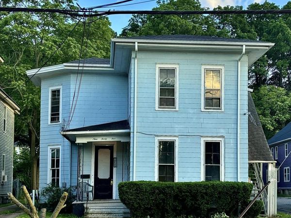 935 W Lovell Street, Kalamazoo, MI 49007