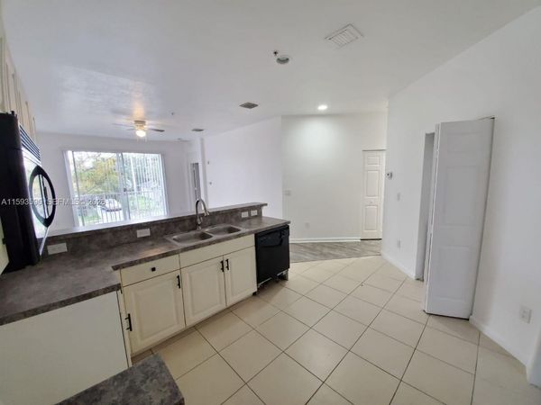1945 Marsh Harbor Dr, Unit 1945, Riviera Beach, FL 33404