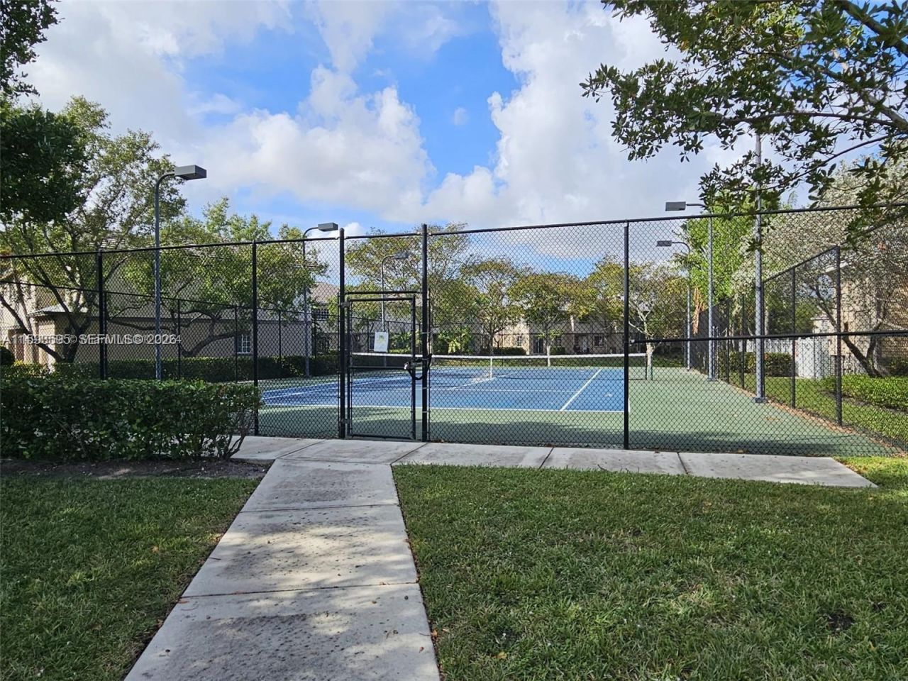 1945 Marsh Harbor Dr, Unit 1945, Riviera Beach, FL 33404 Photo