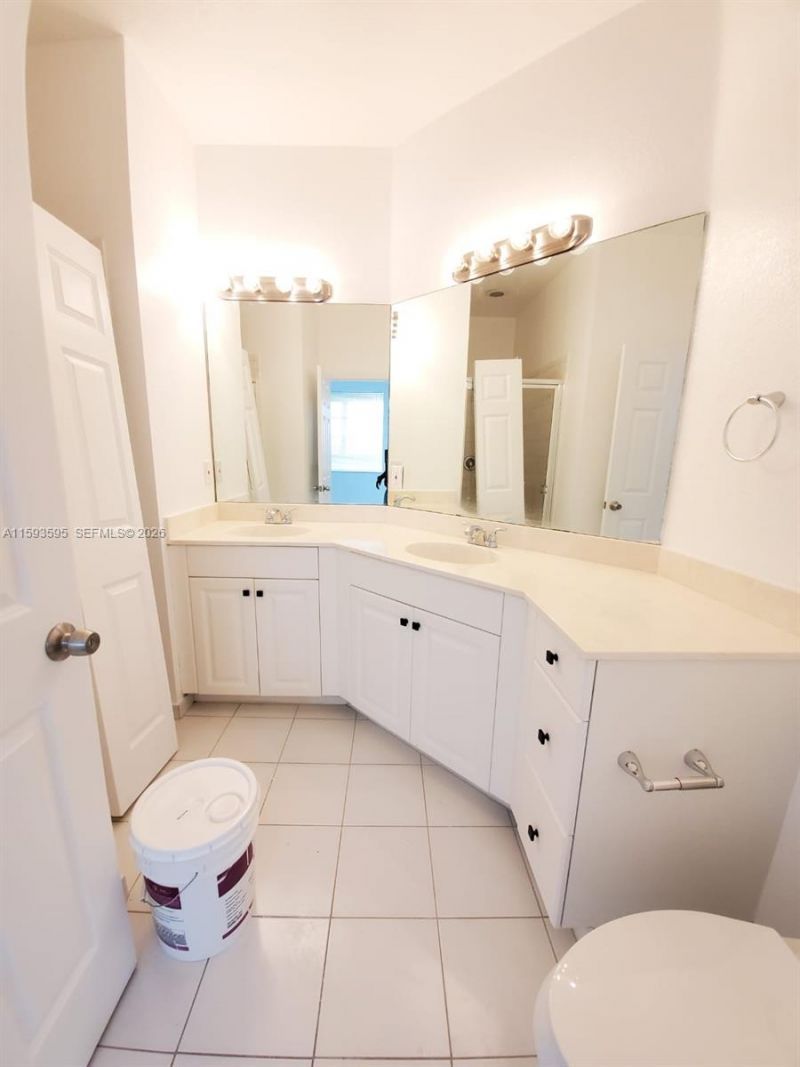 1945 Marsh Harbor Dr, Unit 1945, Riviera Beach, FL 33404 Photo