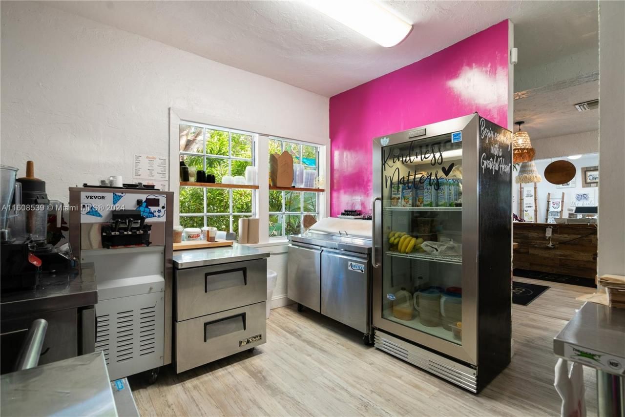 98275 Overseas Hwy, Key Largo, FL 33037 Photo