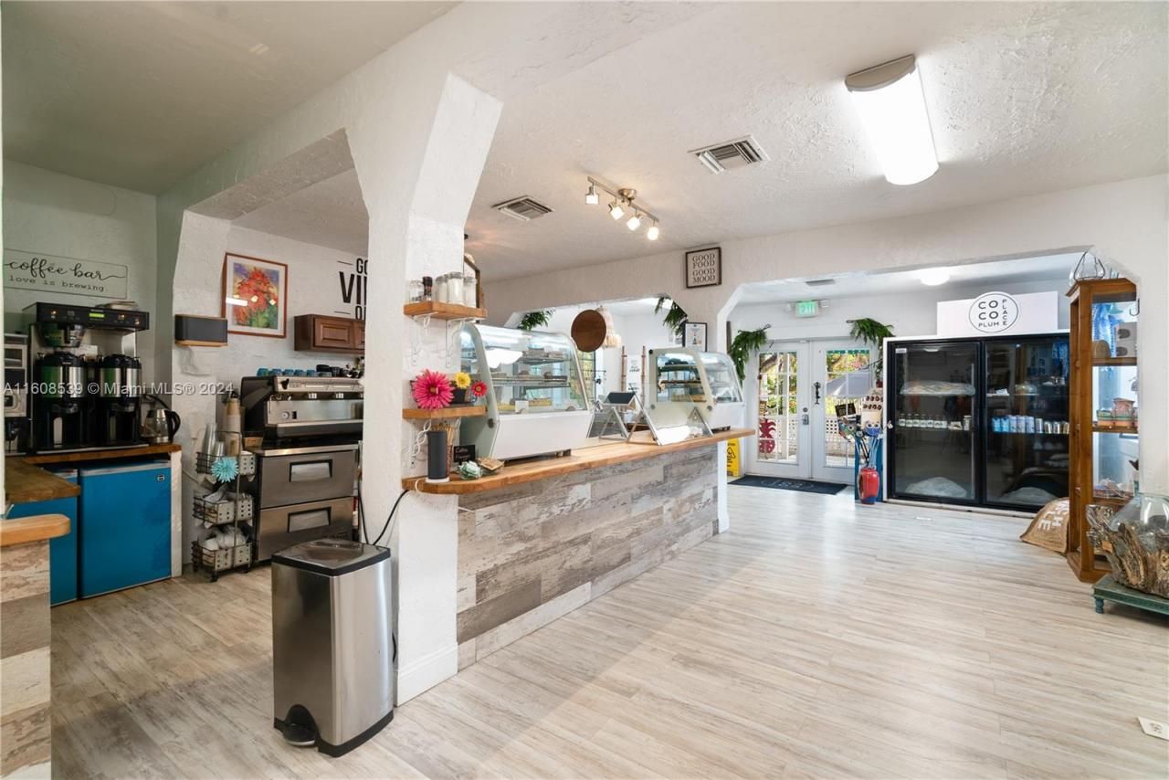 98275 Overseas Hwy, Key Largo, FL 33037 Photo