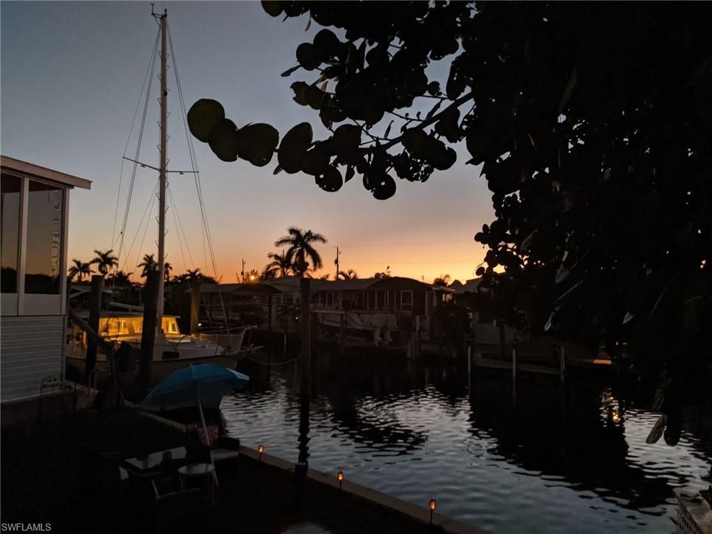 36 Emily Ln, Fort Myers Beach, FL 33931 Photo