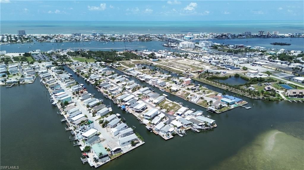 36 Emily Ln, Fort Myers Beach, FL 33931 Photo