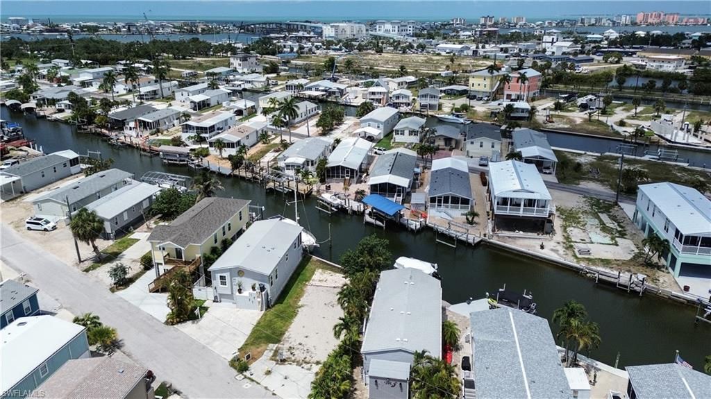 36 Emily Ln, Fort Myers Beach, FL 33931 Photo
