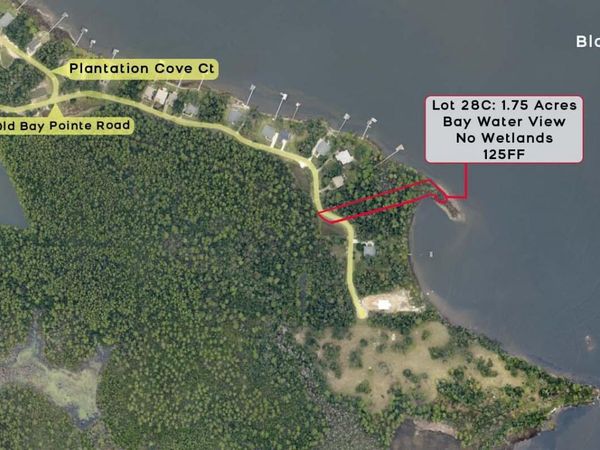 28C Old Bay Pointe Planation, Milton, FL 32583