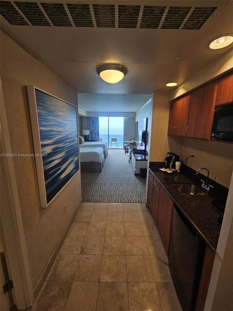 18001 Collins Ave, Unit 2112, Sunny Isles Beach, FL 33160 Photo