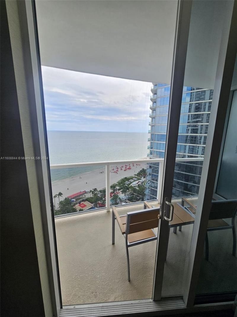 18001 Collins Ave, Unit 2610, Sunny Isles Beach, FL 33160 Photo