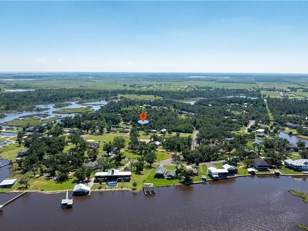 3 BUOY ROAD Drive, Sulphur, LA 00000