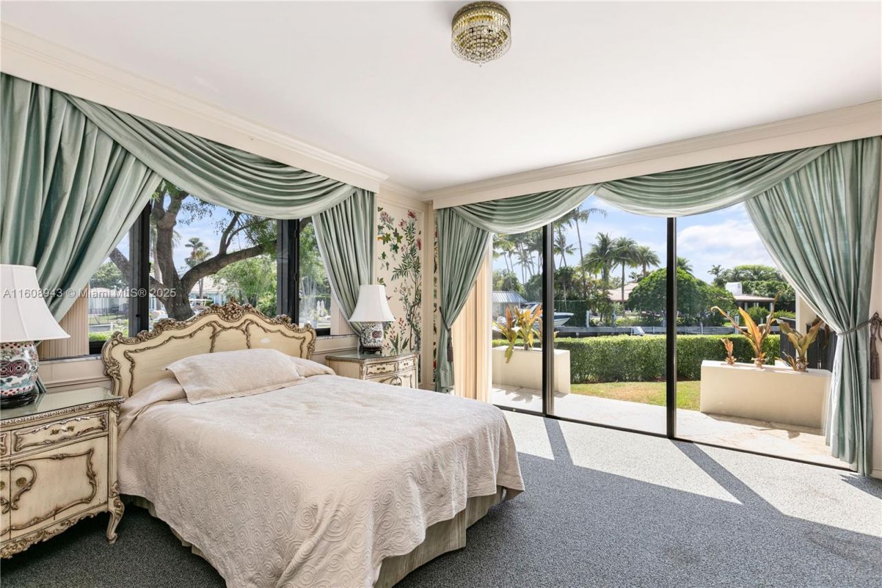 241 Cape Florida Dr, Key Biscayne, FL 33149 Photo