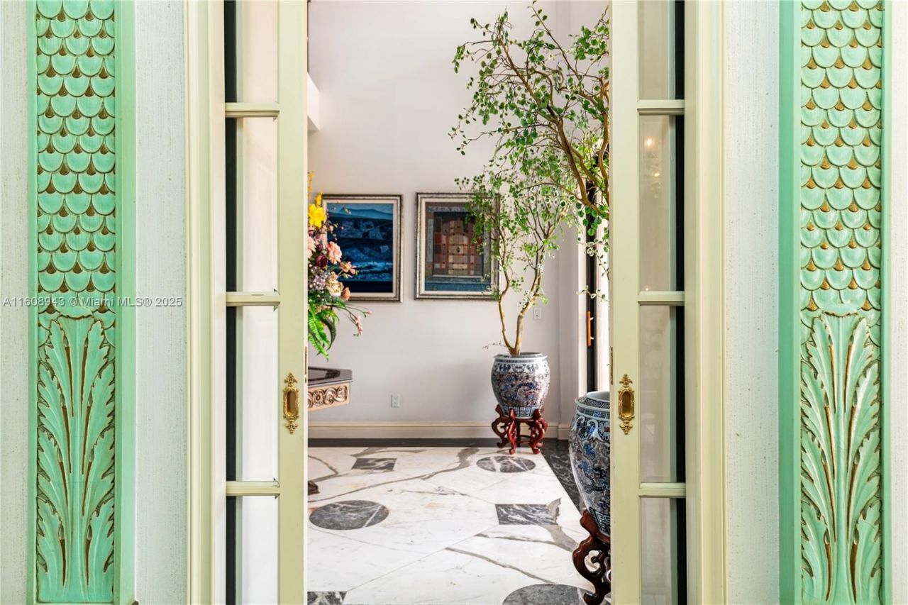 241 Cape Florida Dr, Key Biscayne, FL 33149 Photo