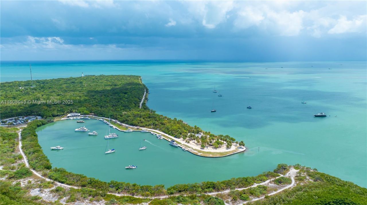 241 Cape Florida Dr, Key Biscayne, FL 33149 Photo