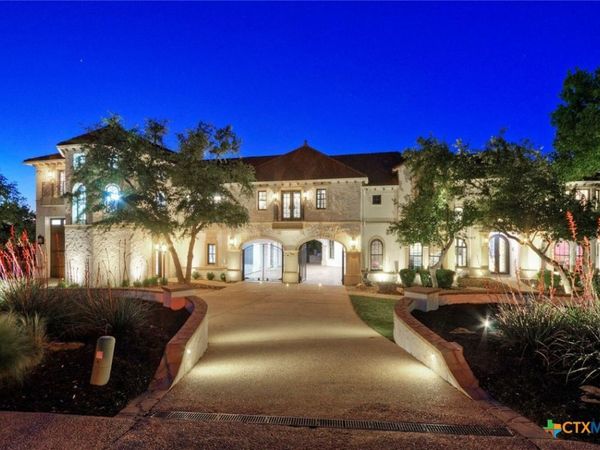 10500 Avery Club Drive, Unit 26, Austin, TX 78717