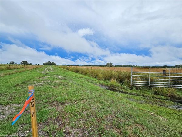 1013 CATTLE RANCH ROAD, VENUS, FL 33960