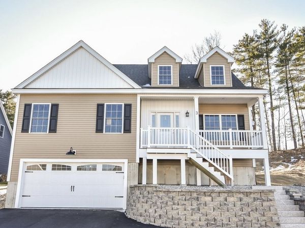 3 Bent Grass Circle, Unit 34, Kingston, NH 03848