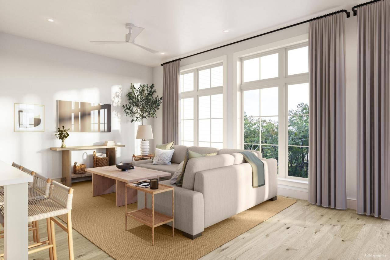 618 Waterman Street Photo 3