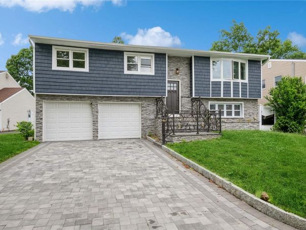 30 Carlow Street, Huntington, NY 11743