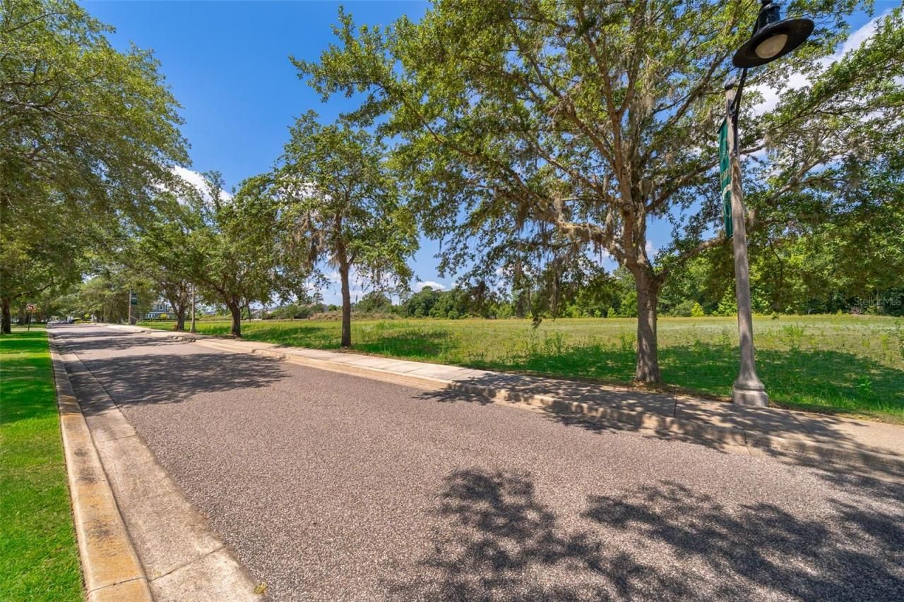 Oviedo Boulevard, Oviedo, FL 32765 Photo