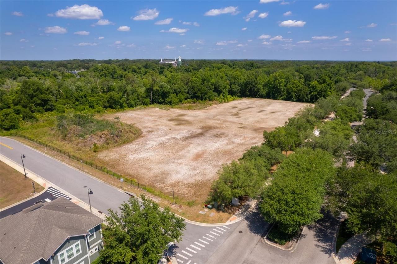 Oviedo Boulevard, Oviedo, FL 32765 Photo