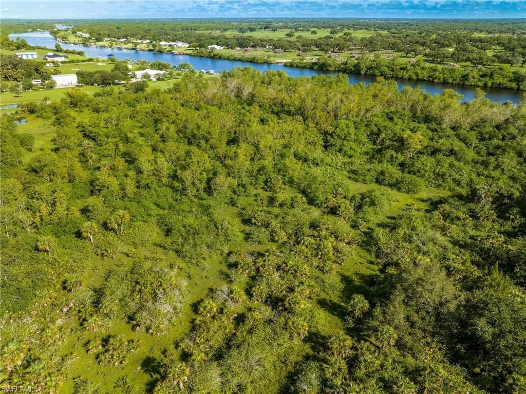 1984 E State Rd 80, Labelle, FL 33935 Photo