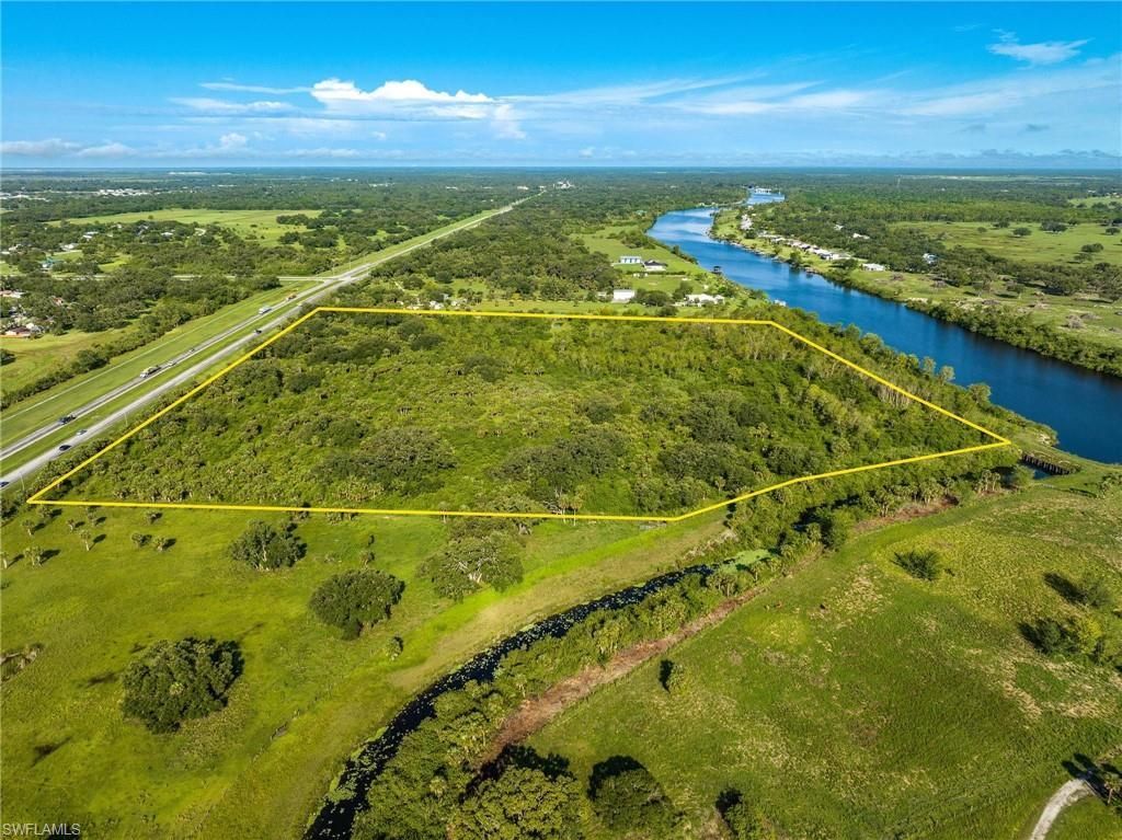 1984 E State Rd 80, Labelle, FL 33935 Photo