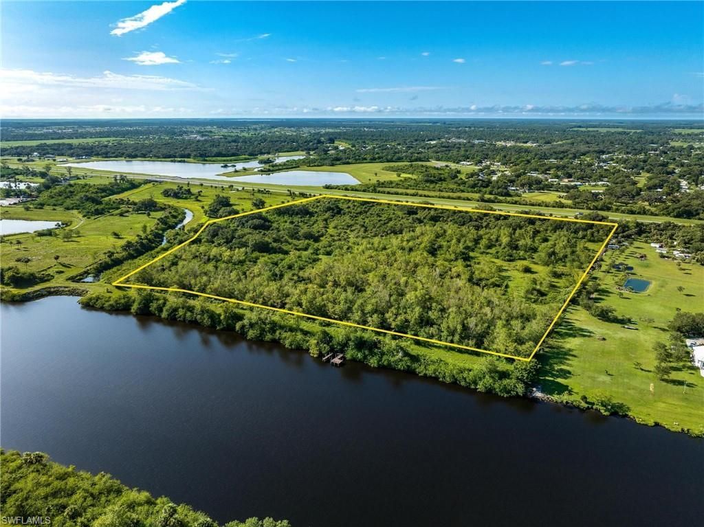 1984 E State Rd 80, Labelle, FL 33935 Photo