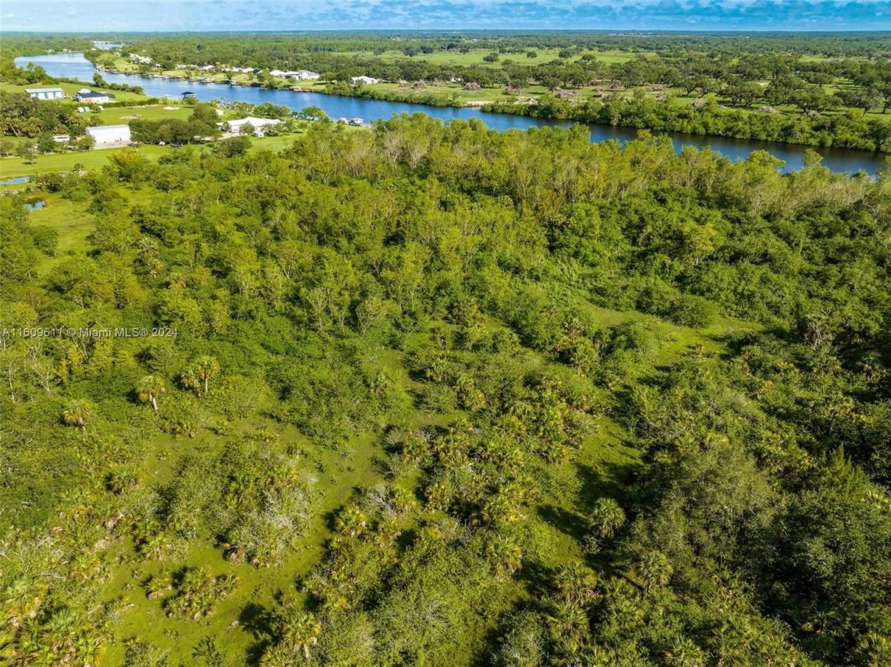 1984 E State Road 80, La Belle, FL 33935 Photo