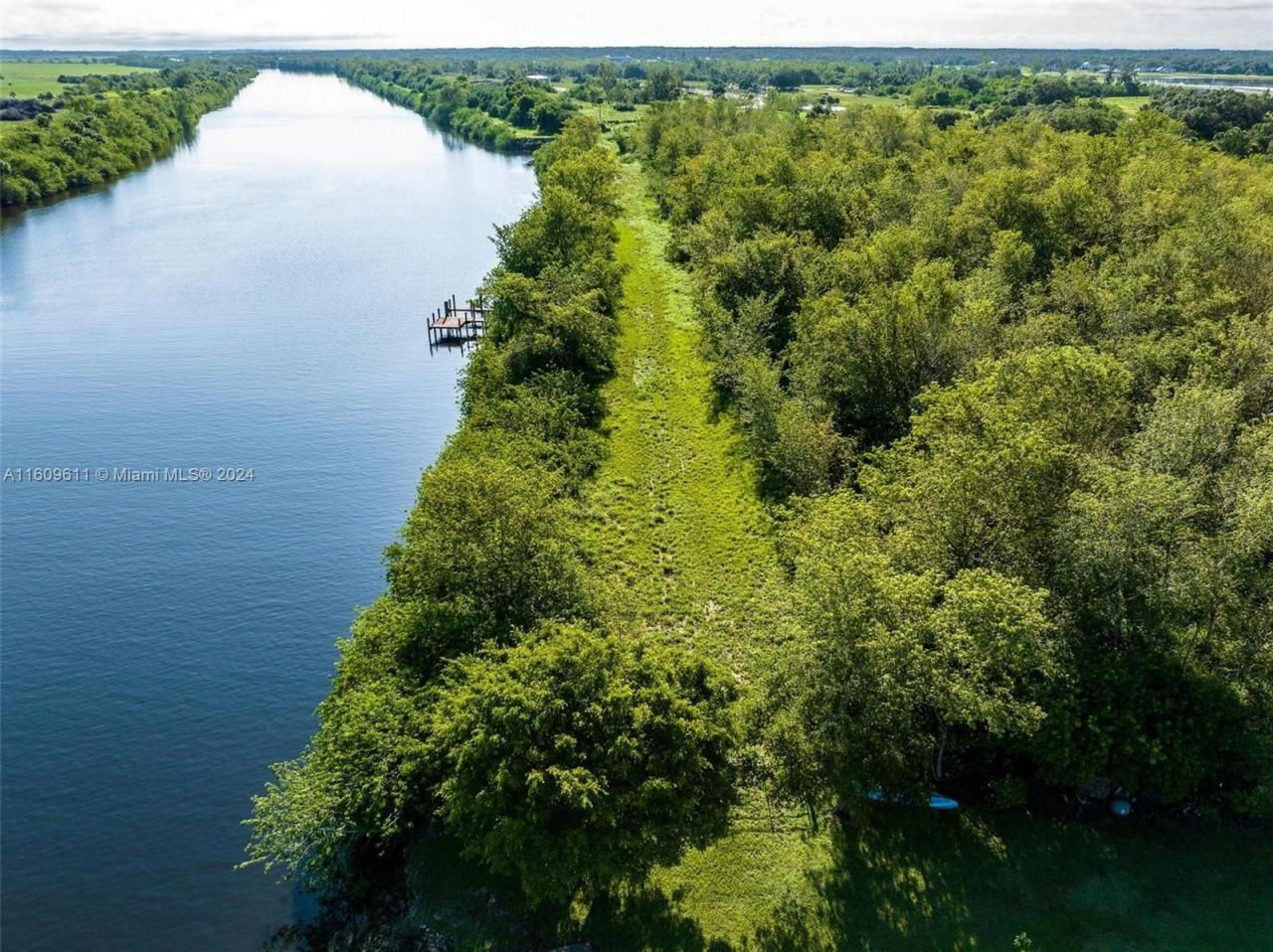 1984 E State Road 80, La Belle, FL 33935 Photo