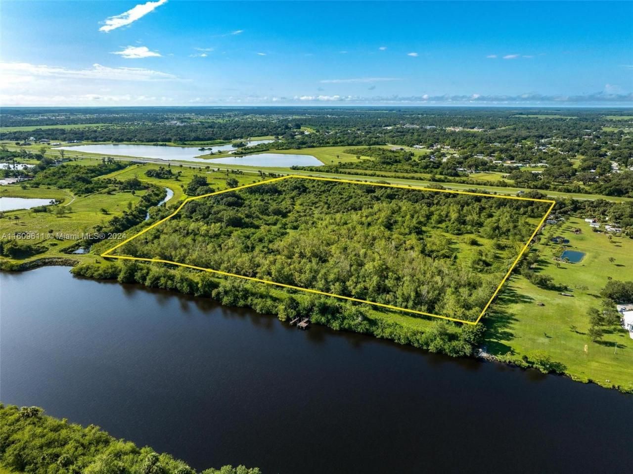 1984 E State Road 80, La Belle, FL 33935 Photo