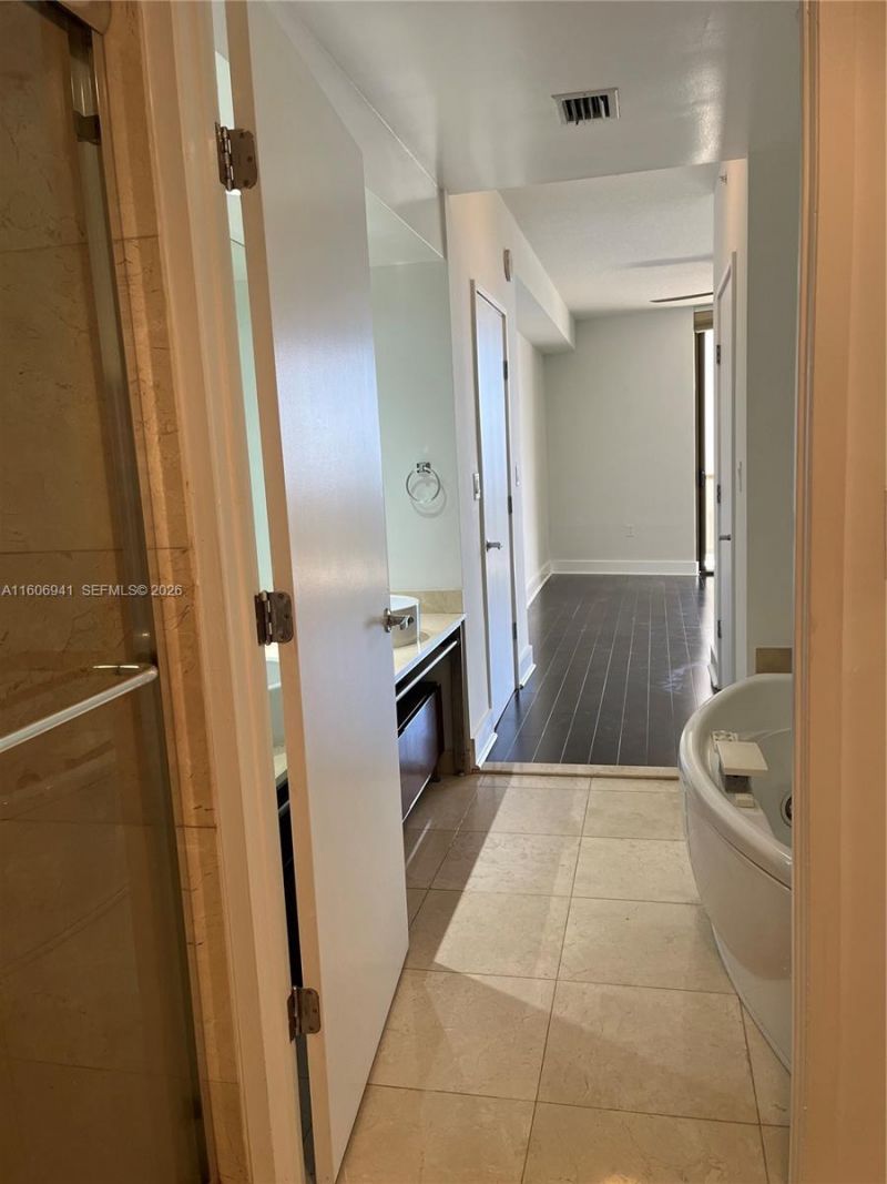 16275 Collins Ave, Unit 2603, Sunny Isles Beach, FL 33160 Photo