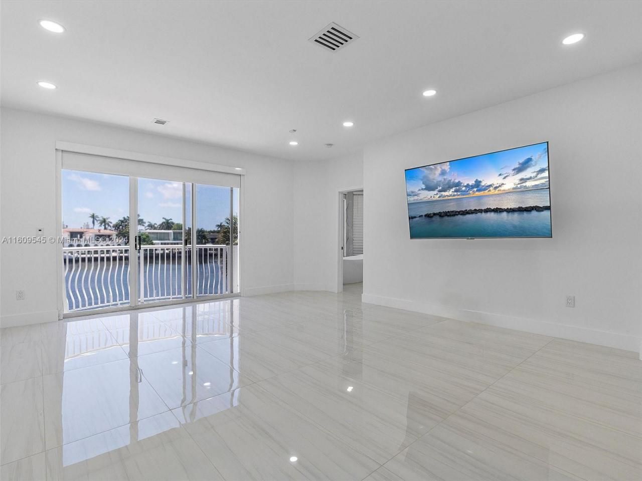 21301 NE 38th Ave, Unit 58, Aventura, FL 33180 Photo