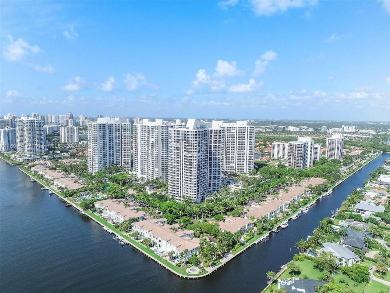 21301 NE 38th Ave, Unit 58, Aventura, FL 33180 Photo