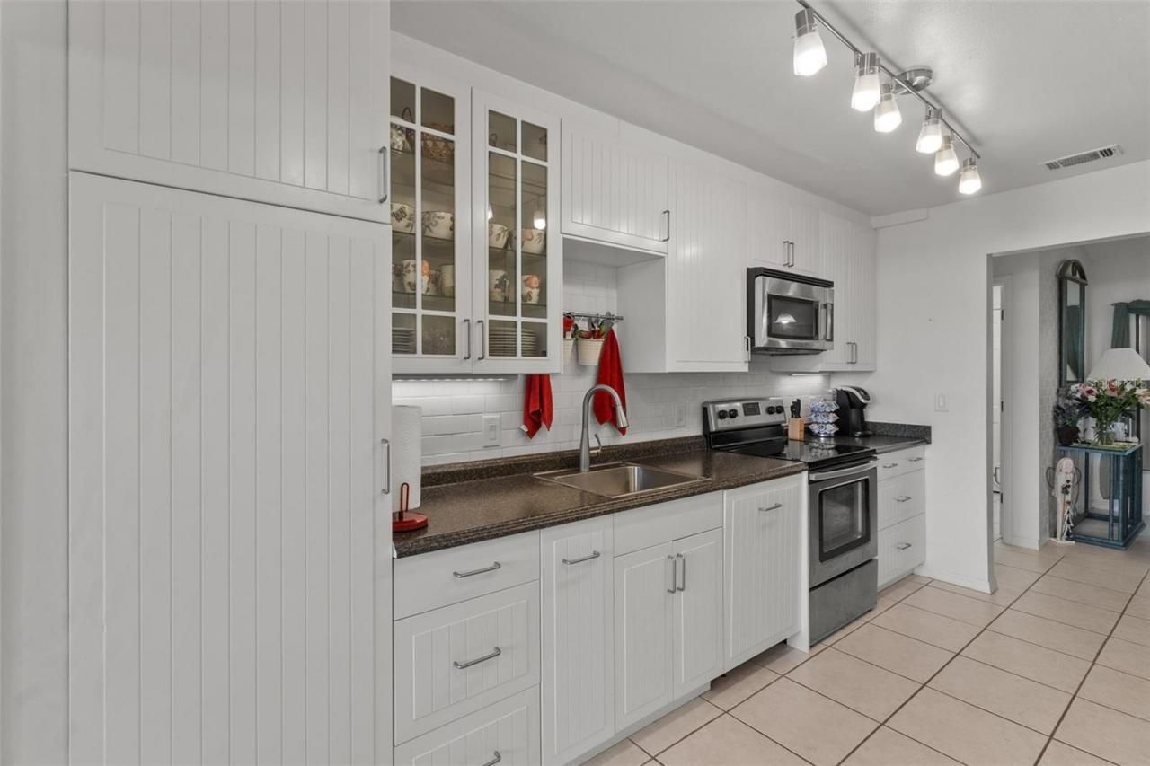 235 Southampton Lane, Unit 276, Venice, FL 34293 Photo