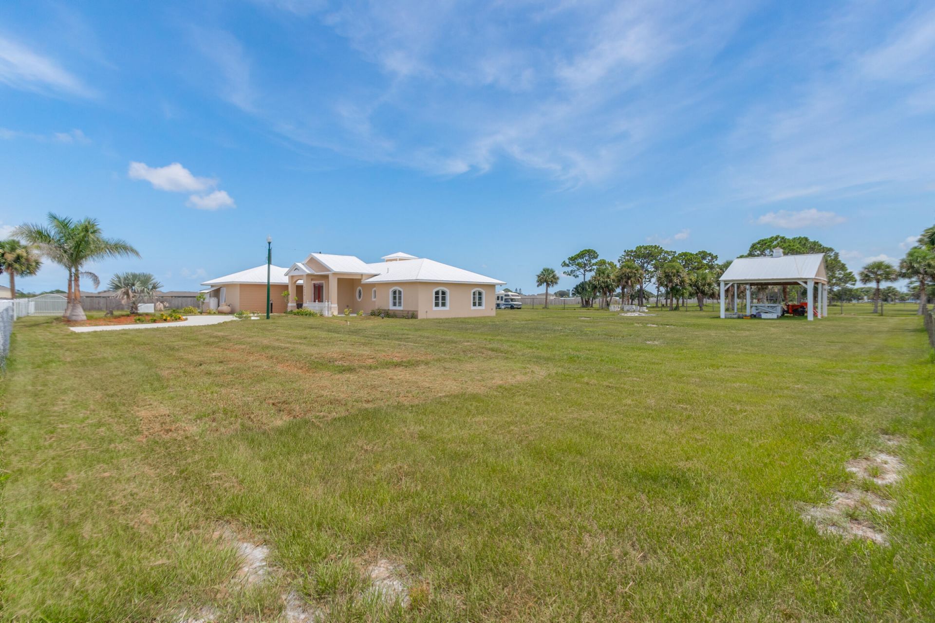 4715 Blossom Ridge Place, Grant, FL 32949 Photo